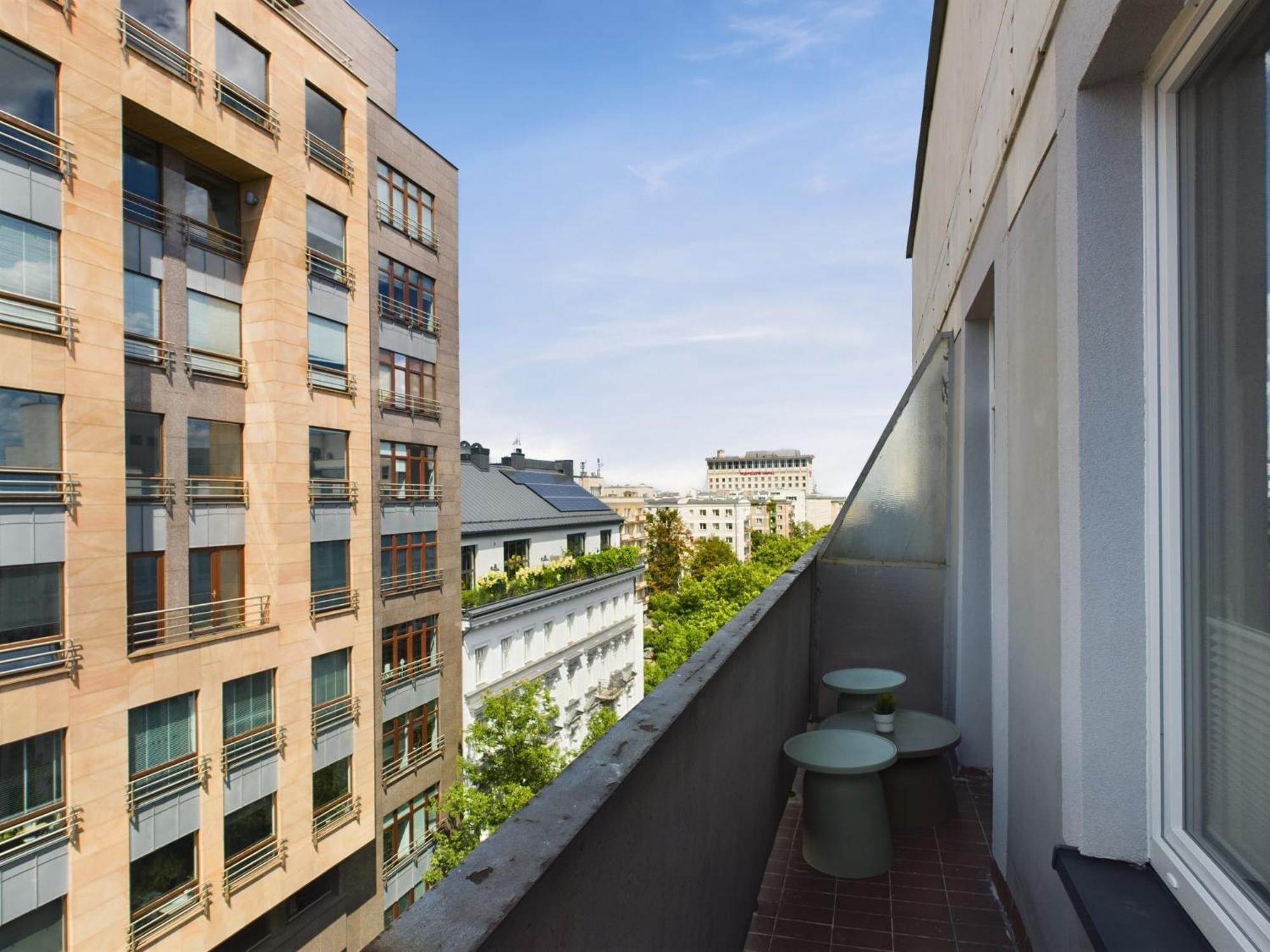 City Center Apartments Hoza By Noclegi Renters Warsaw Luaran gambar