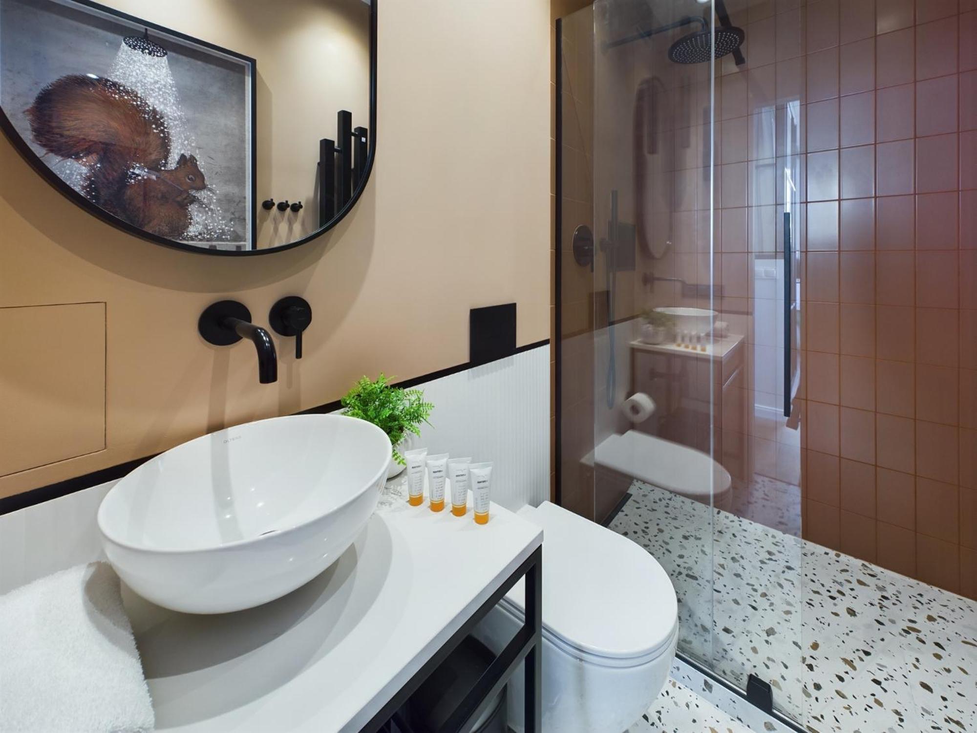 City Center Apartments Hoza By Noclegi Renters Warsaw Luaran gambar
