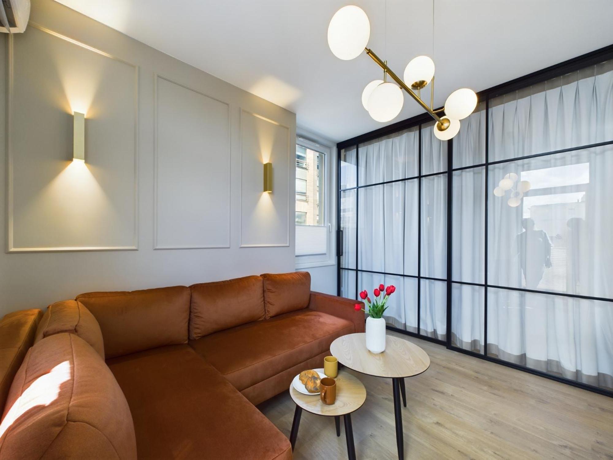 City Center Apartments Hoza By Noclegi Renters Warsaw Luaran gambar